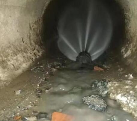 阿鲁科尔沁市政管道清淤